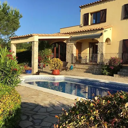 Tranquila Large Luxury 3 Bedroomed 2 Bathrooms Private With Pool And Sea Views In Sant Antoni De