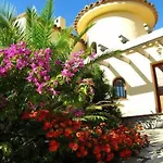 Tranquila Large Luxury 3 Bedroomed 2 Bathrooms Private With Pool And Sea Views In Sant Antoni De 别墅 卡隆赫